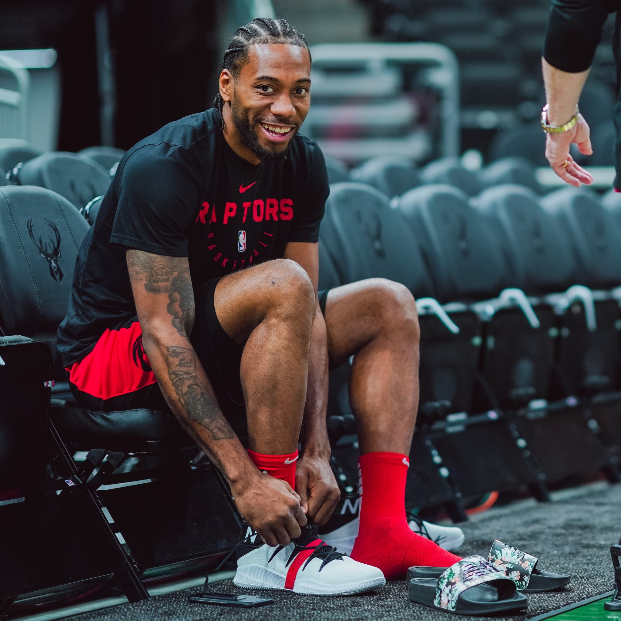 巅峰麦迪算不算mvp级别球员（麦迪巅峰期是否达到MVP水准？）