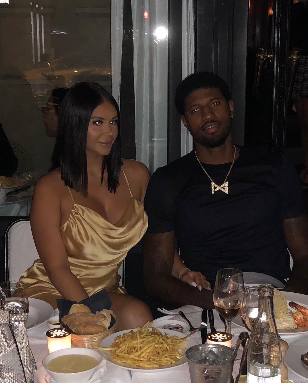 米体：弗拉霍维奇和加蒂今天分别在伦敦和里昂接受手术（米体：弗拉霍维奇与加蒂今日分别在伦敦与里昂完成手术）