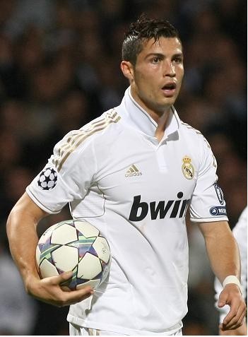 哈珀：对被马刺选中再次感到高兴 期待和雷霆的比赛中发挥实力（哈珀：再度获马刺青睐倍感欣喜，盼在与雷霆交锋中展现实力）