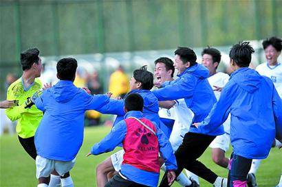 中超末轮保级形势：海牛拿分即保级，梅州需赢球且看海牛结果（中超收官保级战：海牛有分即安全，梅州必胜还要看海牛赛果）