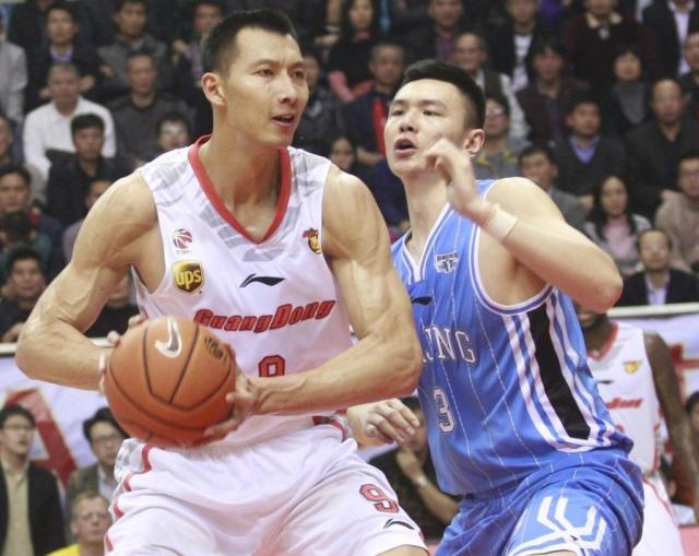 克亚尔：莱奥要变得更稳定，他能成为世界上最好的球员之一（克亚尔：莱奥若提升稳定性，有望跻身世界顶尖行列）