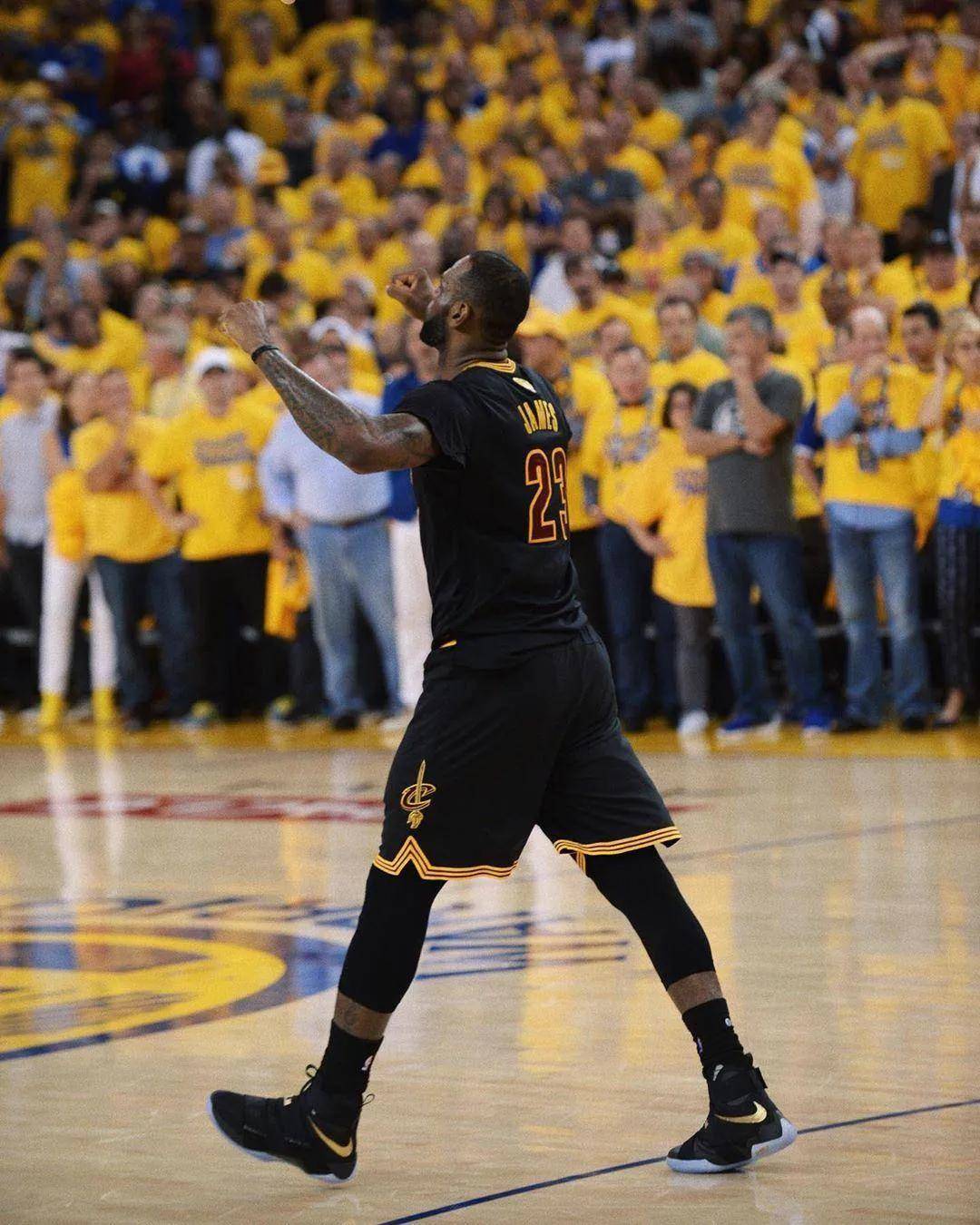 自宣离队，张源：明天是我和其他一些球员代表国安的谢幕之战（张源官宣离队：明日与多名队友上演代表国安的谢幕战）