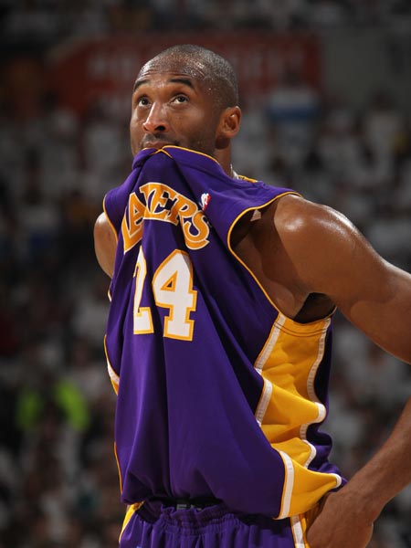 西媒：拉波尔塔、恩里克周五将就“内格雷拉案”出庭作证（西班牙媒体称：拉波尔塔与恩里克将于周五出庭，就“内格雷拉案”作证）