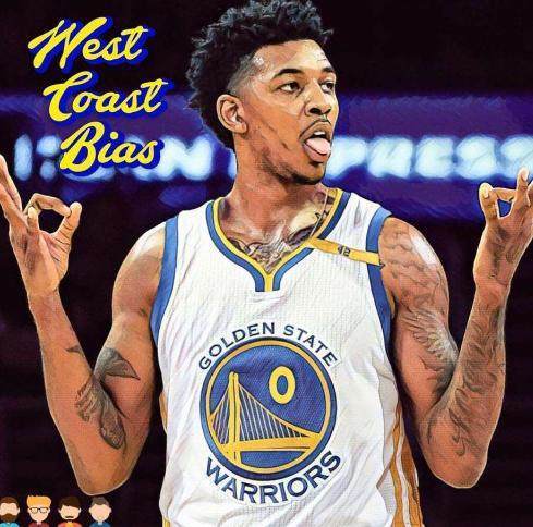 高手在民间！姐妹花脚踩箩筐练习武术，平衡力惊人！（民间卧虎藏龙！姐妹花踩箩筐练武，平衡感逆天）