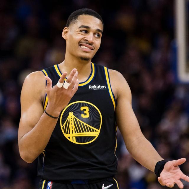 京媒：之前受伤的李磊今天参与国安赛前训练，冯博轩因伤缺席（国安赛前训练：李磊伤情好转参与合练，冯博轩因伤缺席）