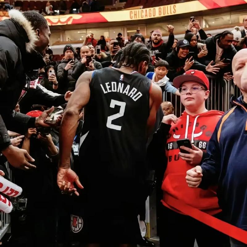 荷乙更新身价，20岁中国小将王博豪上涨10万欧，创个人新高（荷乙身价更新：20岁中国新星王博豪上涨10万欧，创生涯新高）