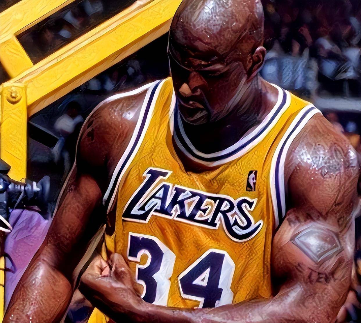 国米2-1凯拉特，劳塔罗两连击破门，奥古斯托远射制胜（国米2-1击退凯拉特：劳塔罗梅开二度，奥古斯托远射定胜局）