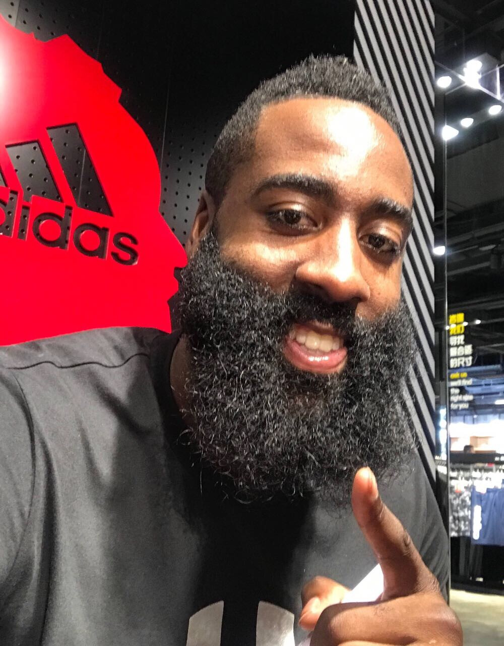 2025／26赛季英超：按下一个萨拉赫，还有一个范戴克！利物浦1-1桑德兰（2025／26英超：盯死萨拉赫？还有范戴克！利物浦1-1战平桑德兰）