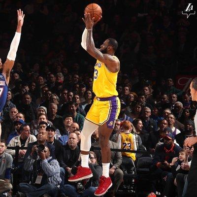 国米肠子悔青了吧？米兰700万投资蜡笔，收益直指联赛冠军（米兰700万押注蜡笔直指联赛桂冠，国米追悔莫及）