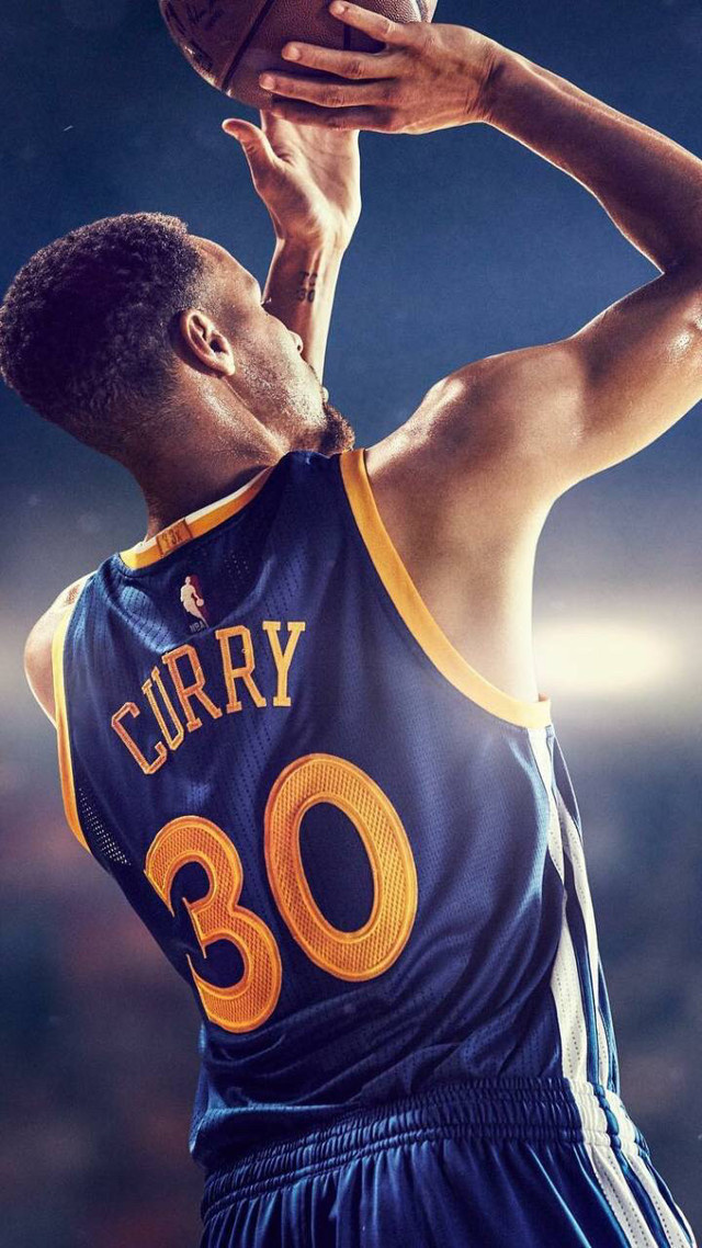 马刺13天内三杀雷霆！文班亚马19+11率队八连胜 亚历山大仅22分（马刺13天三胜雷霆：文班亚马19分11板领衔八连胜，亚历山大仅得22分）