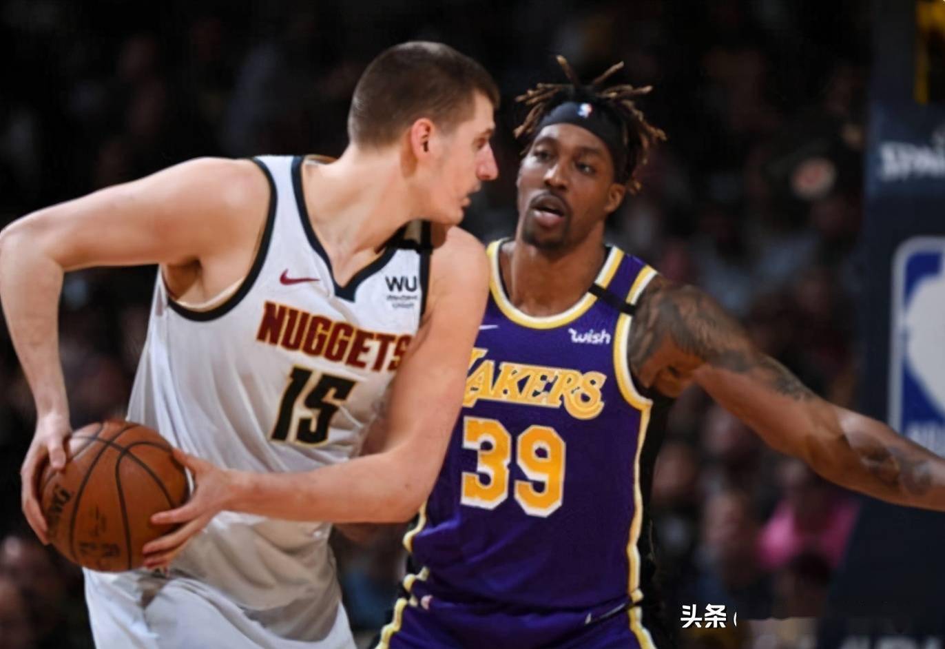 莱切vs都灵：班达、法尔科内首发，切-亚当斯、弗拉希奇出战（莱切战都灵：班达、法尔科内先发，弗拉希奇与切-亚当斯登场）