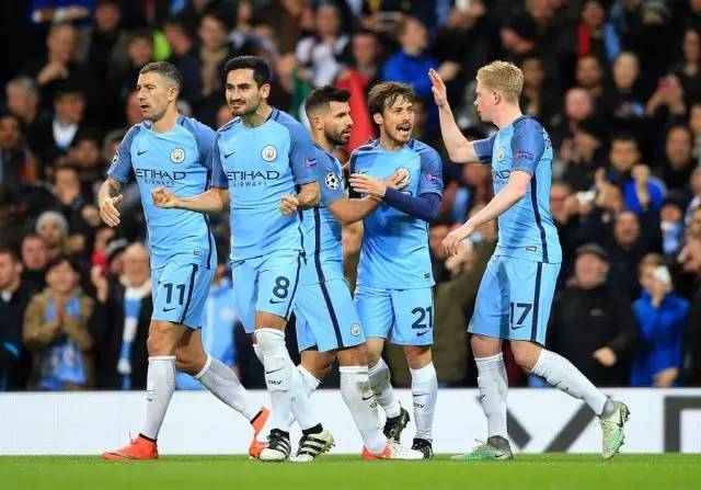 火箭记者：约基奇拿MVP毫无悬念，他的表现人类历史上无人能及（火箭记者：约基奇已锁定MVP，其表现堪称史无前例）