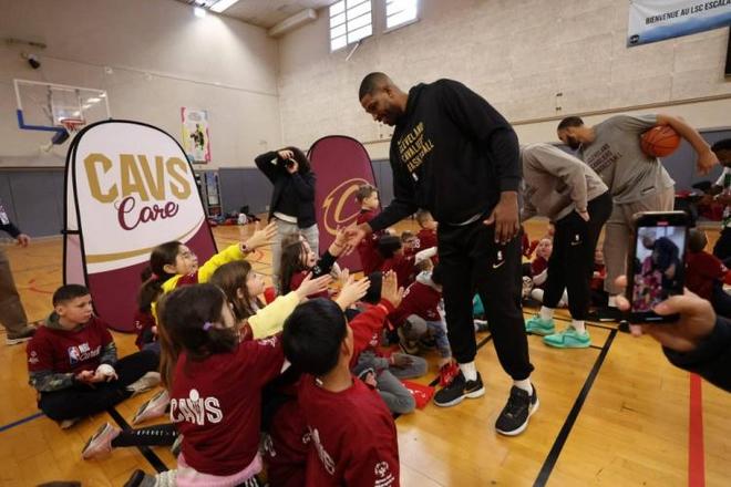 近10年欧冠场均进球榜：哈兰德1.02球第1，C罗第2，梅西第4（过去10年欧冠场均进球榜：哈兰德以1.02球领跑，C罗第二，梅西第四）