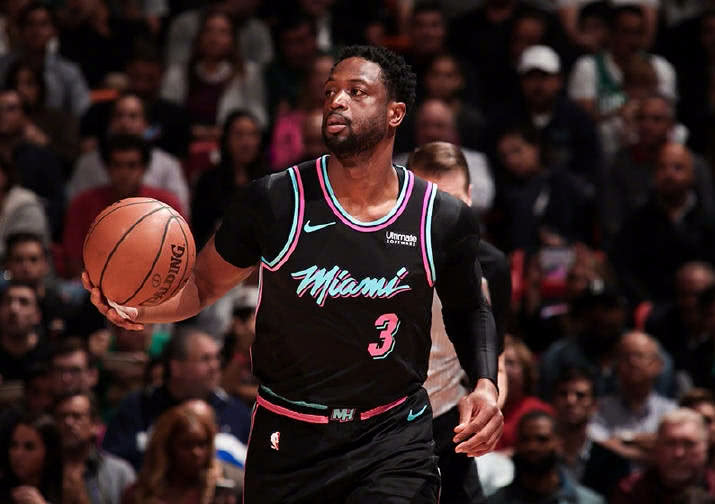 巴黎圣日耳曼梅西助攻内马尔进球（梅西送助攻，内马尔为巴黎圣日耳曼建功）